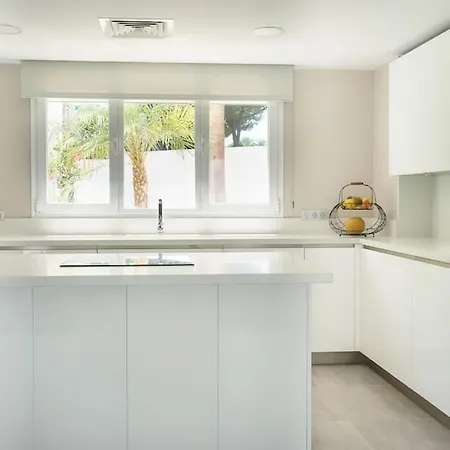 Villa Amazing With Private Pool Nueva Andalucia Marbella