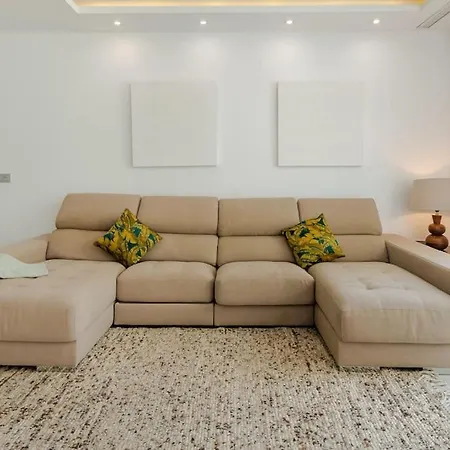 Amazing With Private Pool Nueva Andalucia Villa Marbella